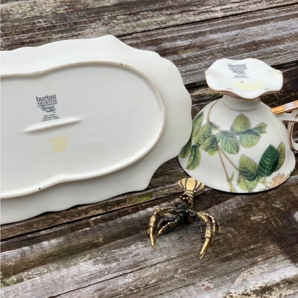 3 piece Tea Set, Vanity Set Burton + Burton Romantic Rose Desk Organizer - Picture 4 of 10